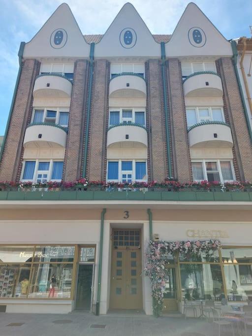 Art Nouveau Apartment Ultracentral Oradea Eksteriør billede